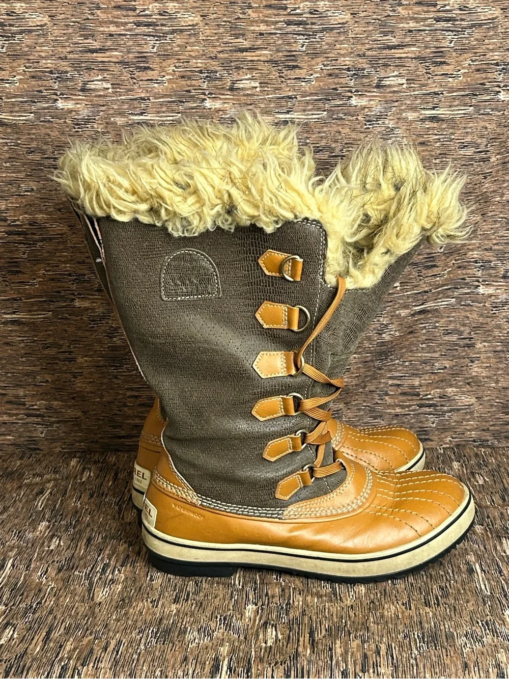 Sorel Joan Of Arctic Winter Waterproof Boots Brown Leather Faux Fur Women’s 9